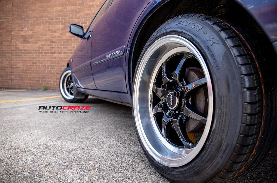 TOYOTA COROLLA TUNING BLACK POLISH LIP